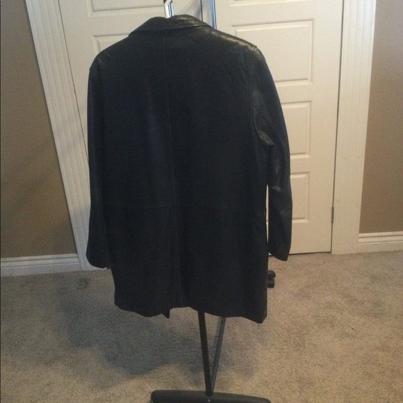 Danier Leather Jacket With Zipout Liner - Picture 7 of 16